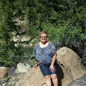 Meet your Posher, Veronica